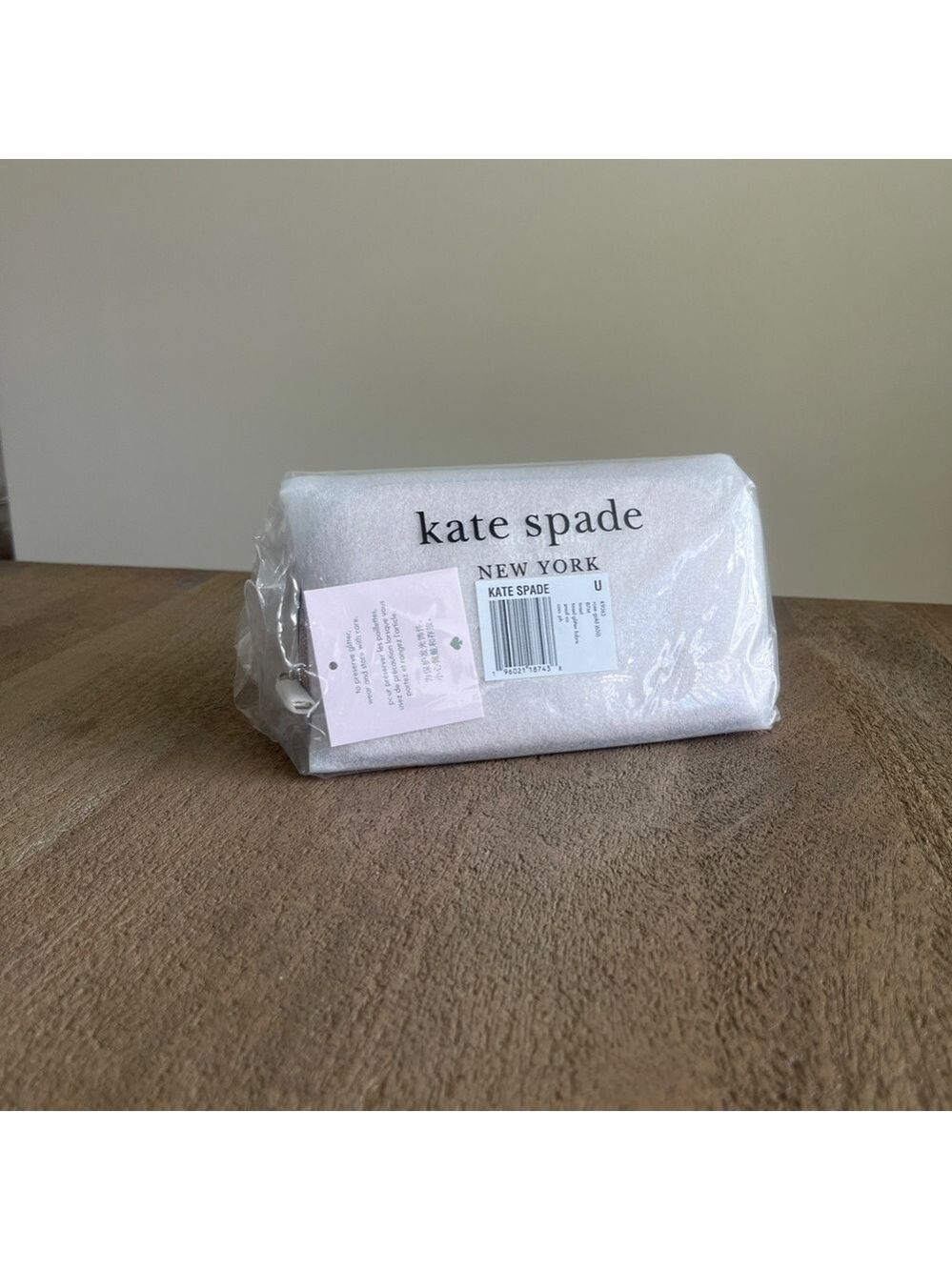 kate spade Rose Gold Tinsel Glitter Small Cosmetics Bag NWT - Picture 8 of 8